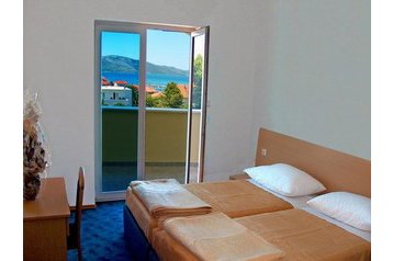 Kroatija Privát Seget Vranjica, Eksterjeras